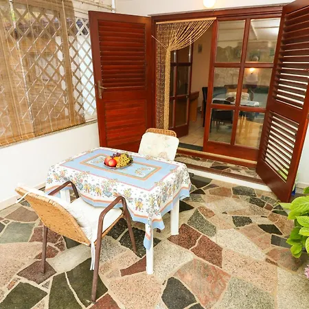 Apartments Polic With Terrace Baška Exterior foto